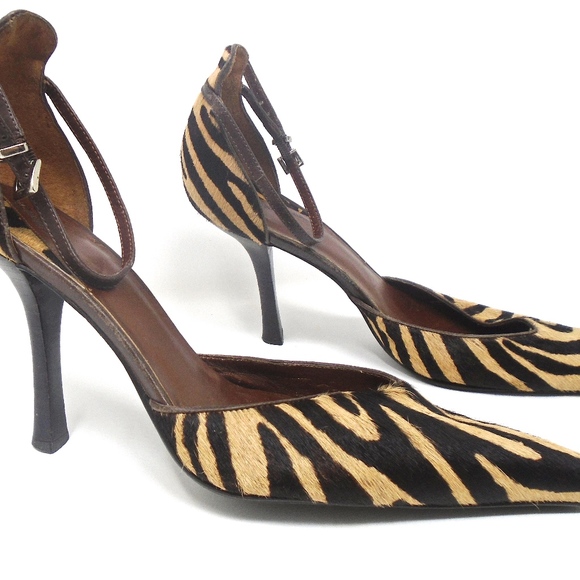 BCBG MaxAzria CALF HAIR PIONTY HEELS SZ 9 - Picture 3 of 6